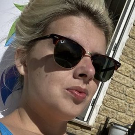 cuckold feet onlyfans sexy photo