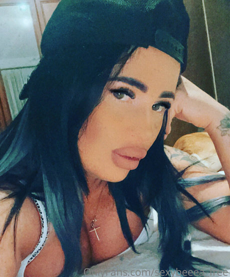 sexybeeea free pornstar sexy pic