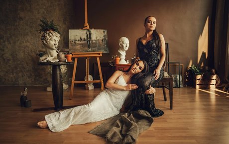 Desiree Mumm exclusive model archive