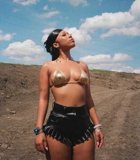 skinny big ass onlyfans hot porn picture