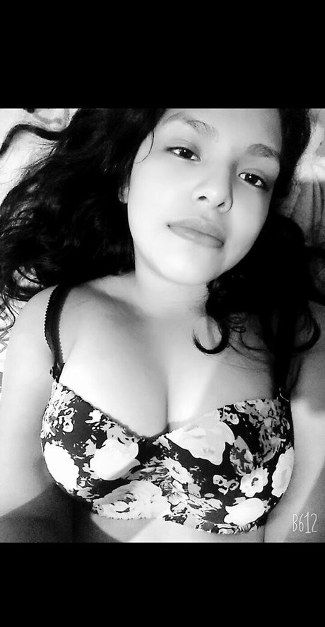 dulce bebe 10 nude pornstar picture