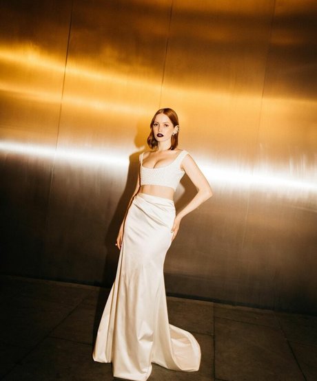 Ellie Bamber star nudes pic