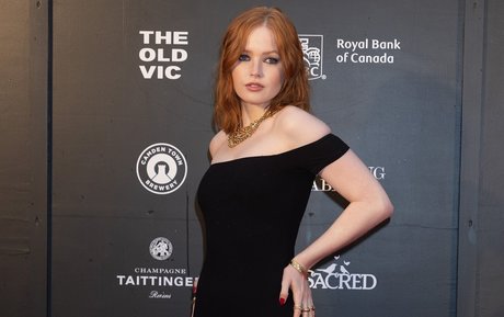 Ellie Bamber hot star archive