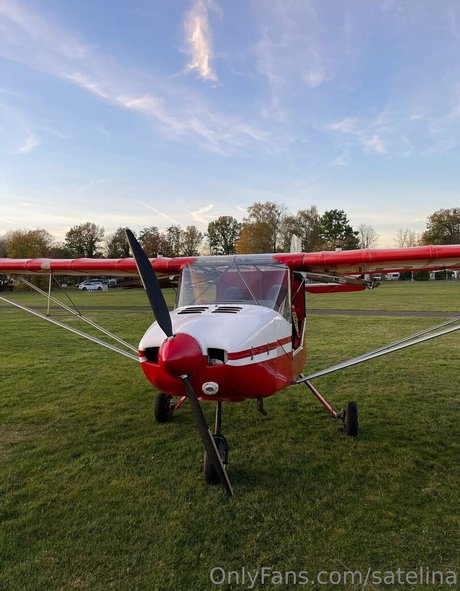 satelina pretty model galleries