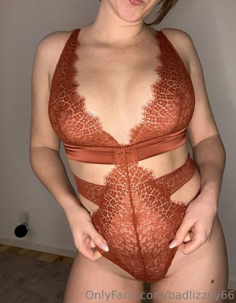 badlizzyy66 top actress photos