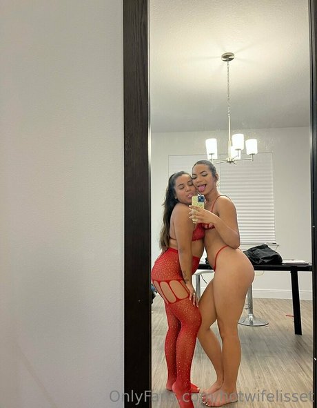 hotwifelisset perfect star images