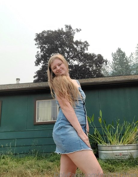 reilly312free naked star pics