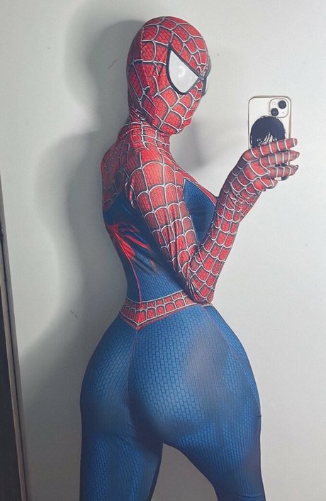 Elain3uwu pornstar pic