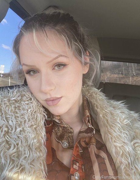 skinny babe onlyfans hot picture