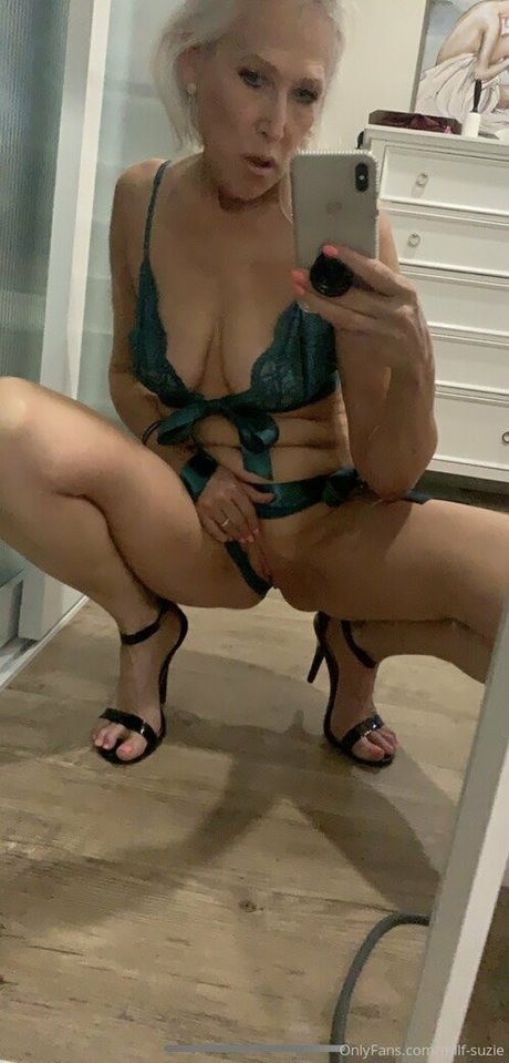 blowjob teen onlyfans naked images