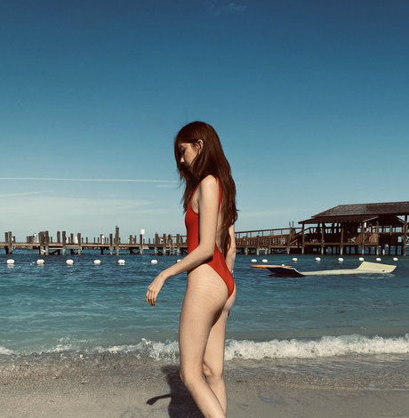 NoHaileeNo sexy pornstar pics