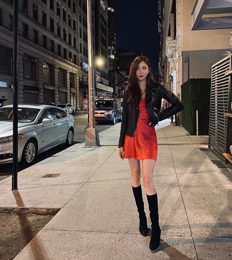 NoHaileeNo adult actress pics