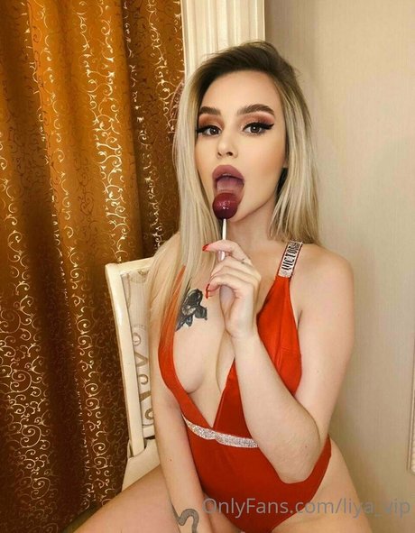 liya barbi your nude pornstar picture