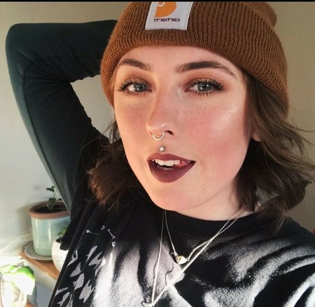 Swaggittarius perfect actress galleries