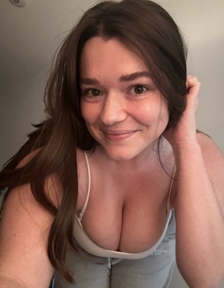 big tits mom onlyfans hd photo