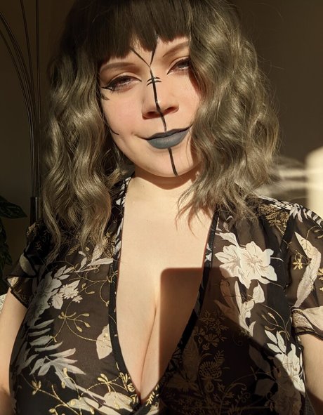 Naomiwastaken actress picture