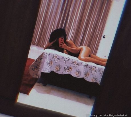 Gabi Balestrini art star photos