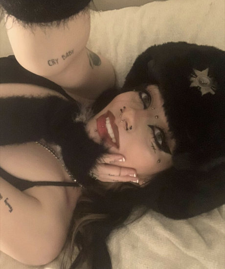 Rio Lawlor star free pictures