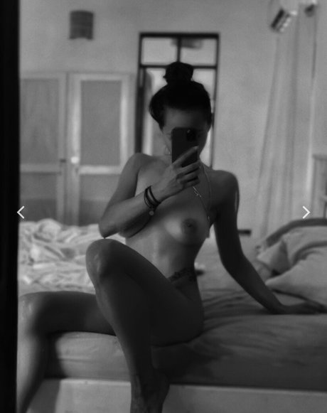 arizal pornographic model picture