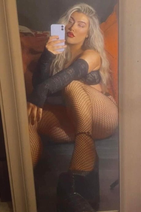 Shannon Wright porn actress img