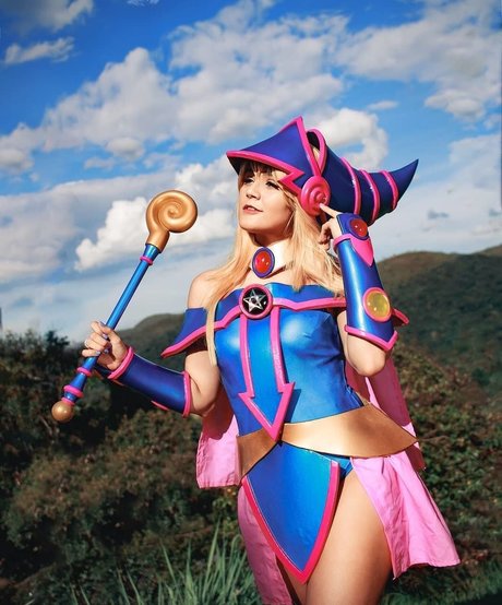 skinny blonde milf onlyfans art nude photos