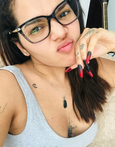 sofia jones2 pretty actress gallery