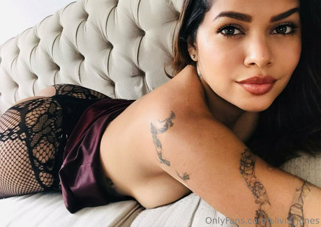 sofia jones2 model nude photos