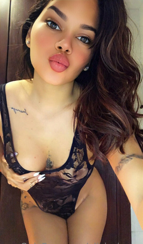 sofia jones2 perfect model images