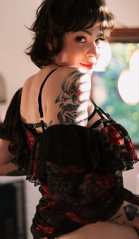 Annie Jay erotic star archive