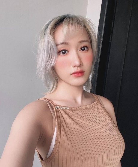 Lola Zeita pornstar free images