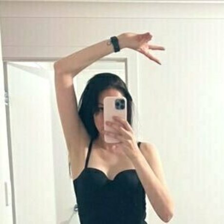 lollyfangs pornstar nudes img