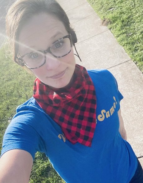 sexttherapy star best picture