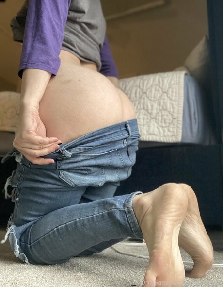 sexttherapy exclusive star pics