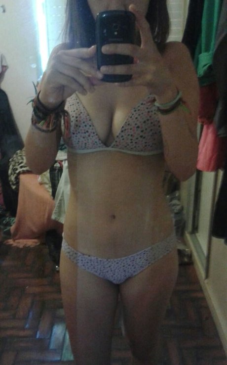 Nudes Vazados naked model img