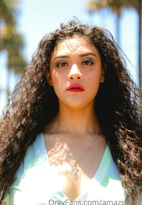 amazonjoy model top photos