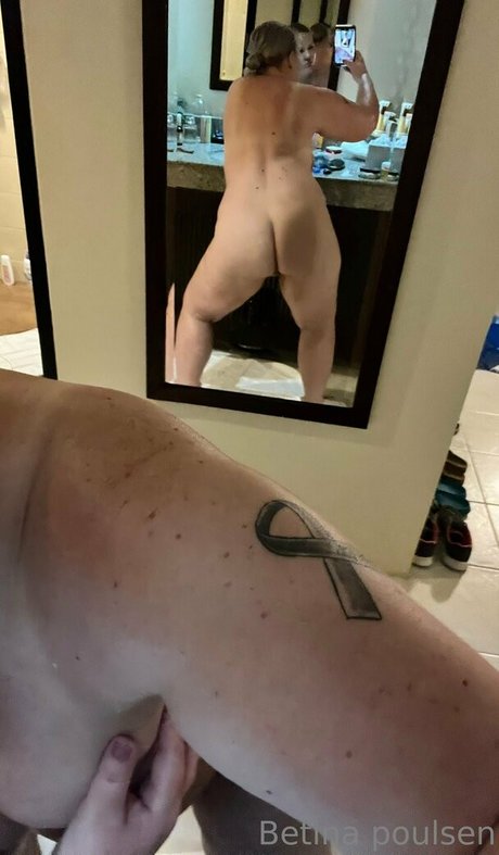 betina poulsen Quick photo