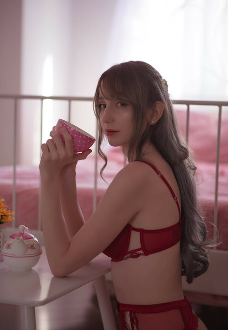 x meki pretty pornstar image