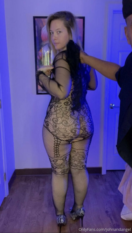 Angelmamii model free gallery