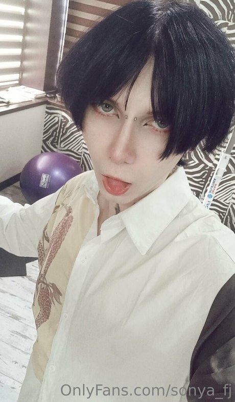 sonya fj nude pornstar picture