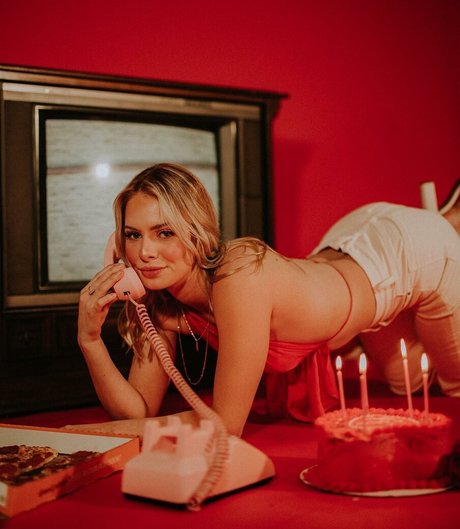 stellastevenss model hot img