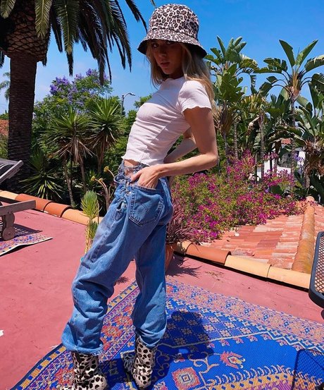 horny asian onlyfans best pictures