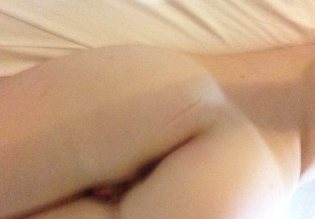 Jane Levy star free gallery