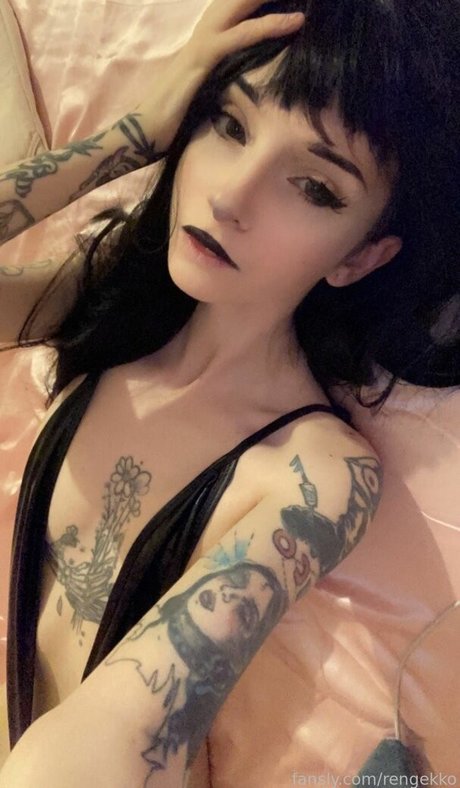 Rengekko Cosplay xxx pornstar photo