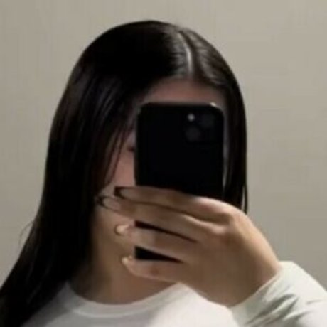 Ixmonica perfect model picture