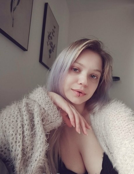 miss space x perfect model pictures