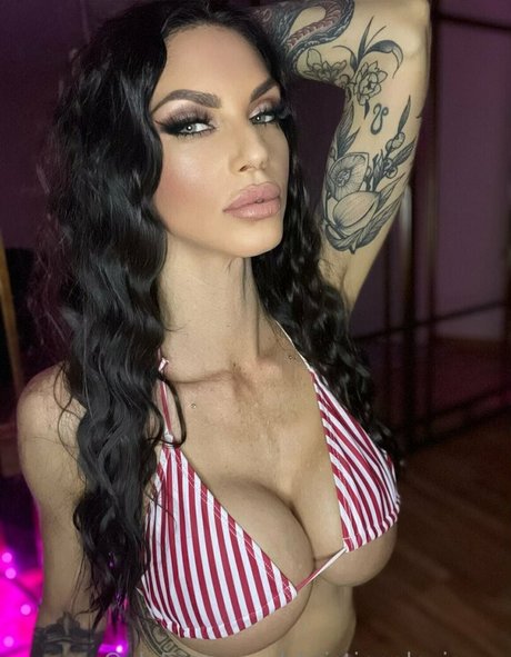 christinealexisxxx art pornstar pic