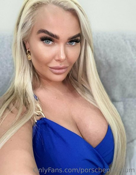 Porscheplatinum star hot pics