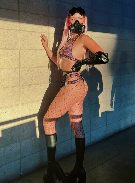 Kelsey Remige erotic pornstar photo