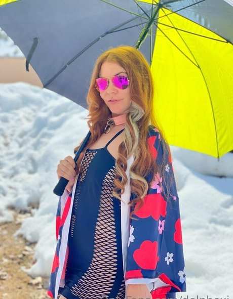 delphoxi nude actress photos