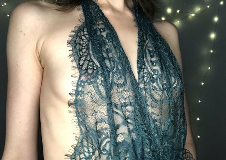 jezebellefree Quick photo